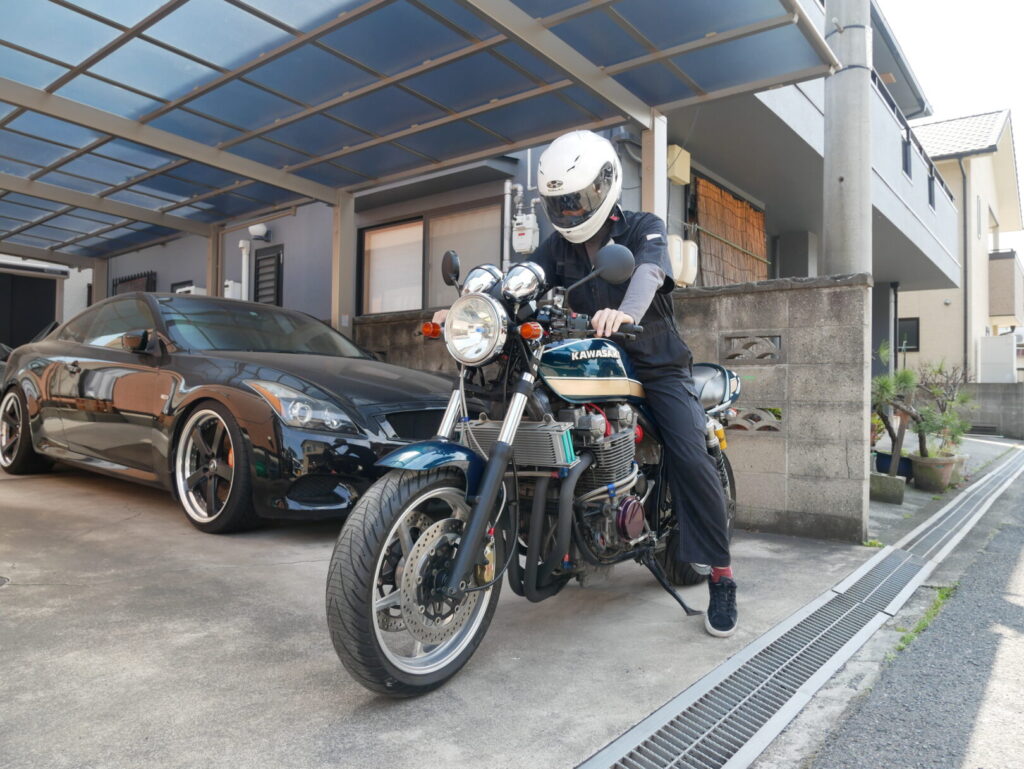 筆者とゼファー1100